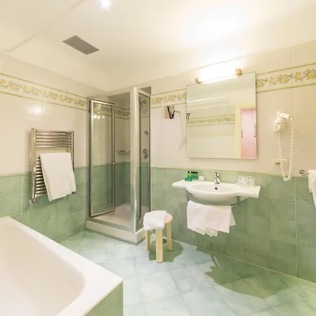 Iaccarino Hotel 4*