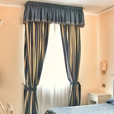 Iaccarino 4* SantʼAgata sui Due Golfi