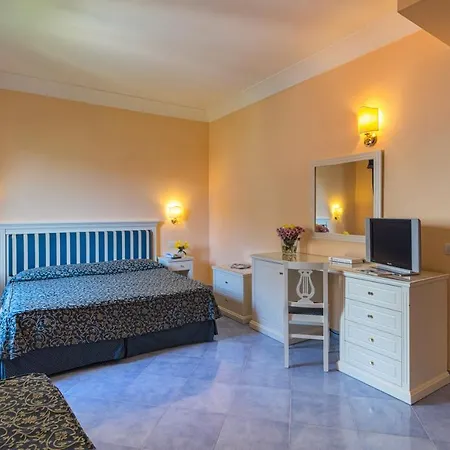 Hotel Iaccarino SantʼAgata sui Due Golfi